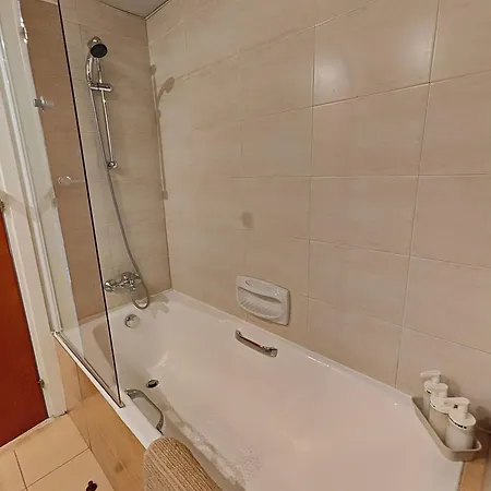 아파트 ευ ζην / Ev Zen *